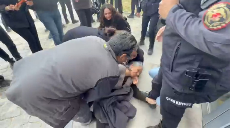 Gülistan Doku soruşturmasında 7 şüpheli adliyeye sevk edildi Fenalaşan acılı anne hastaneye kaldırıldı