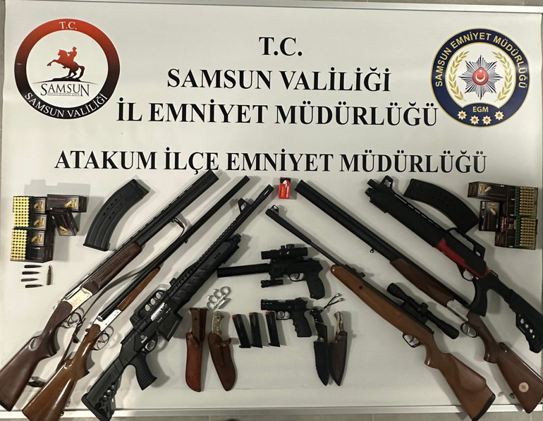 Samsunda evinde silah ve mühimmat ele geçirilen şüpheli gözaltına alındı
