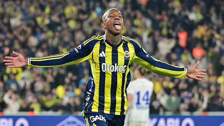  Penaltı doğru, son dakikadaki faul yanlış Skora etki eden hatalar yaptı