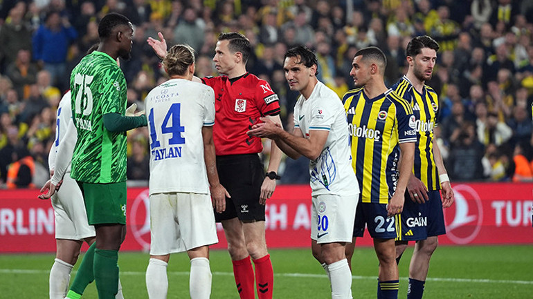  Penaltı doğru, son dakikadaki faul yanlış Skora etki eden hatalar yaptı