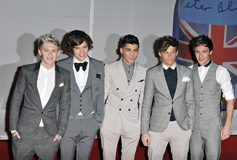 Genç şarkıcıya kötü sürpriz... Yeni albümünün çıkacağı gün gözünü hastanede açtı