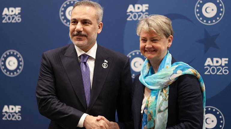 Dışişleri Bakanı Hakan Fidandan peş peşe görüşmeler