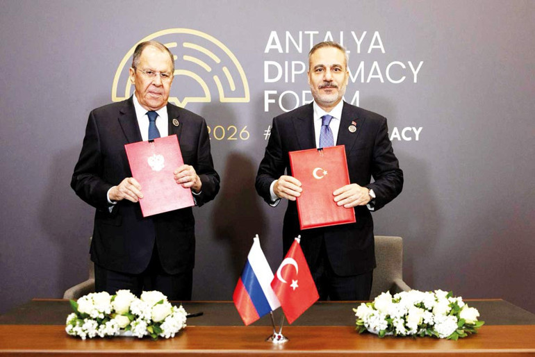 HÜRRİYET EKİBİ İZLEDİ | Antalya Diplomasi Forumu... Cumhurbaşkanı Erdoğan’dan diplomasi trafiği