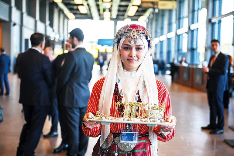 HÜRRİYET EKİBİ İZLEDİ | Antalya Diplomasi Forumu... Cumhurbaşkanı Erdoğan’dan diplomasi trafiği