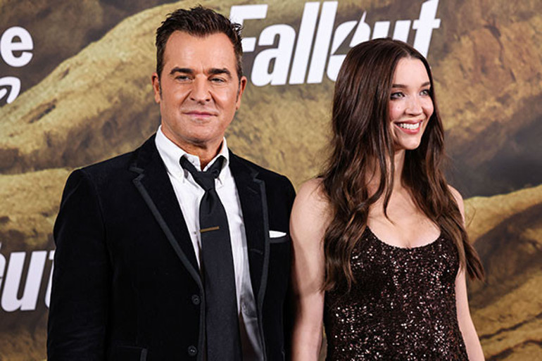 Mutluluğu ikinci evliliğinde bulmuştu… 54 yaşında ilk kez baba oldu