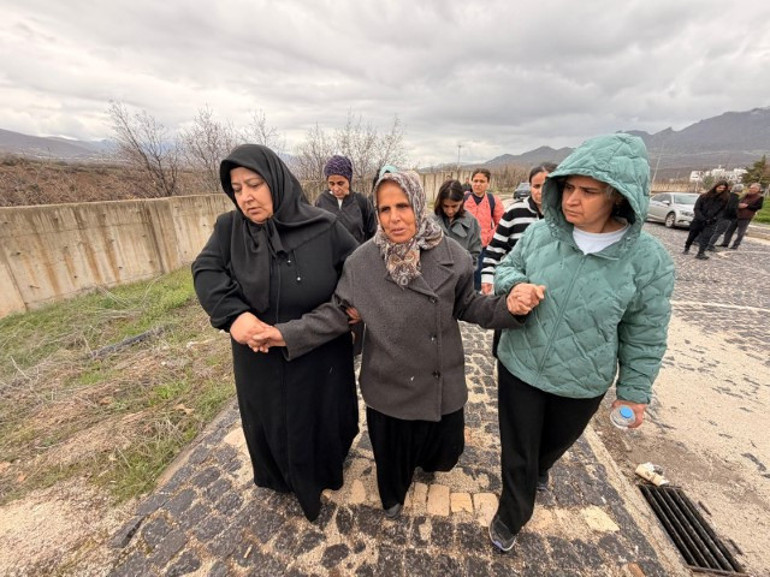  Bizim olayda da ondan şüpheleniyorum