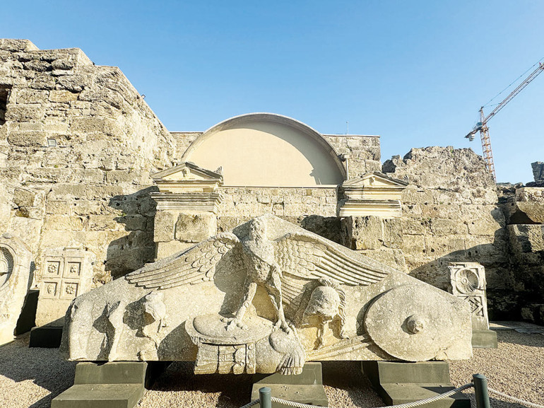 Side Antik Kenti’nde Roma’dan kalma kumbaraya röntgen