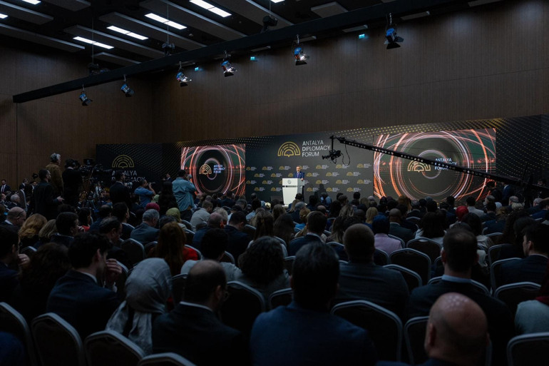  Türkiye, küresel sistemde ağırlığını artırıyor