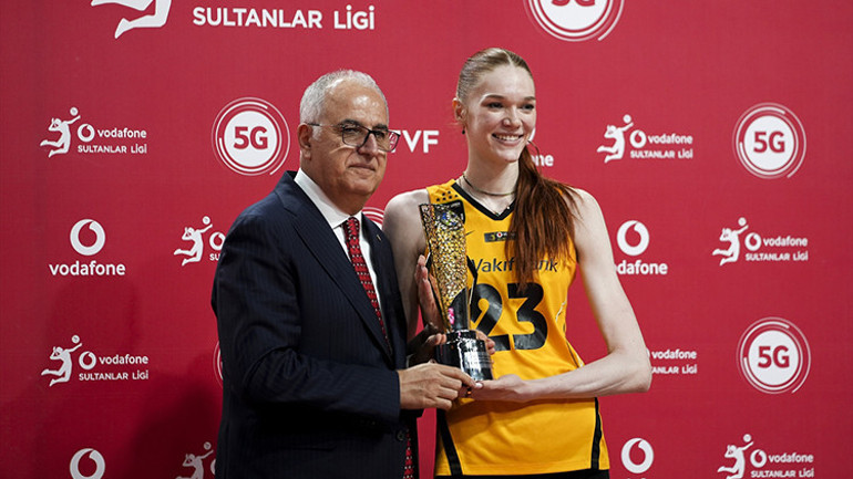 VakıfBank’ta şampiyonluk sonrası ayrılık