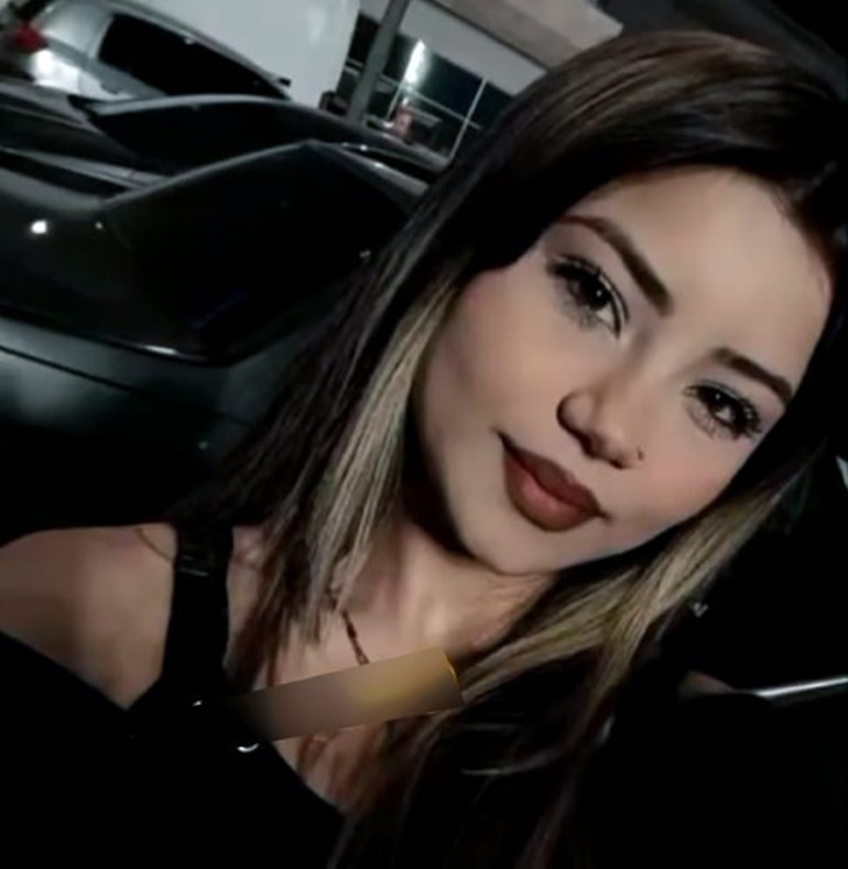  Tabutuna duvak ve gelinlikle koyarak uğurladılar