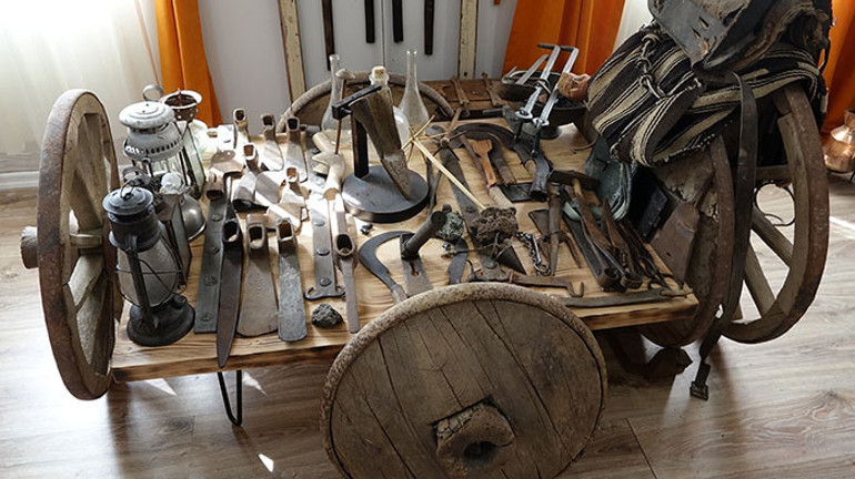  Elinde 200den fazla var Burası, herkesin geçmişine dair mirası bulabildiği yer