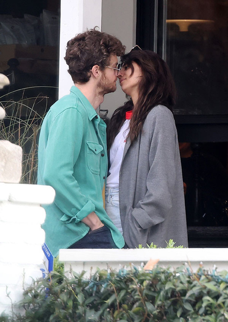 Ünlü çiftin oğlu dizi aşkıyla evlendi