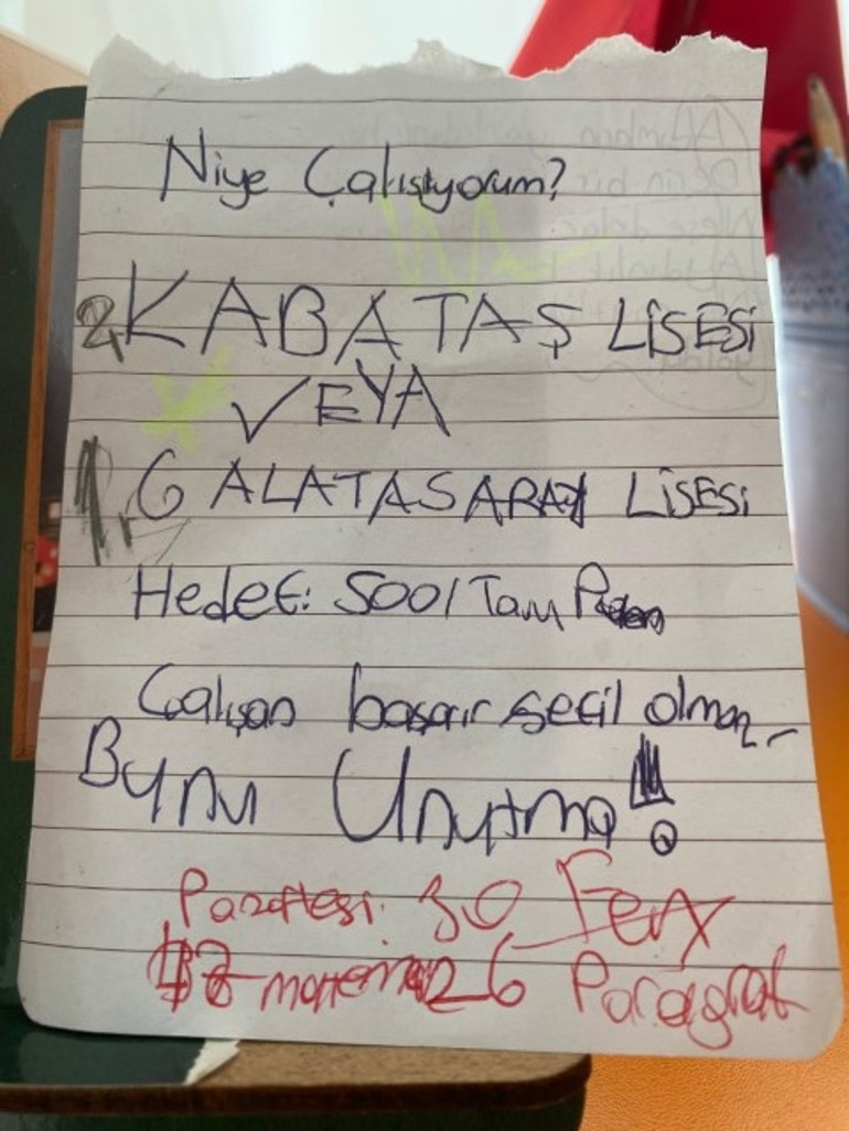  Adnanın notu ağlattı