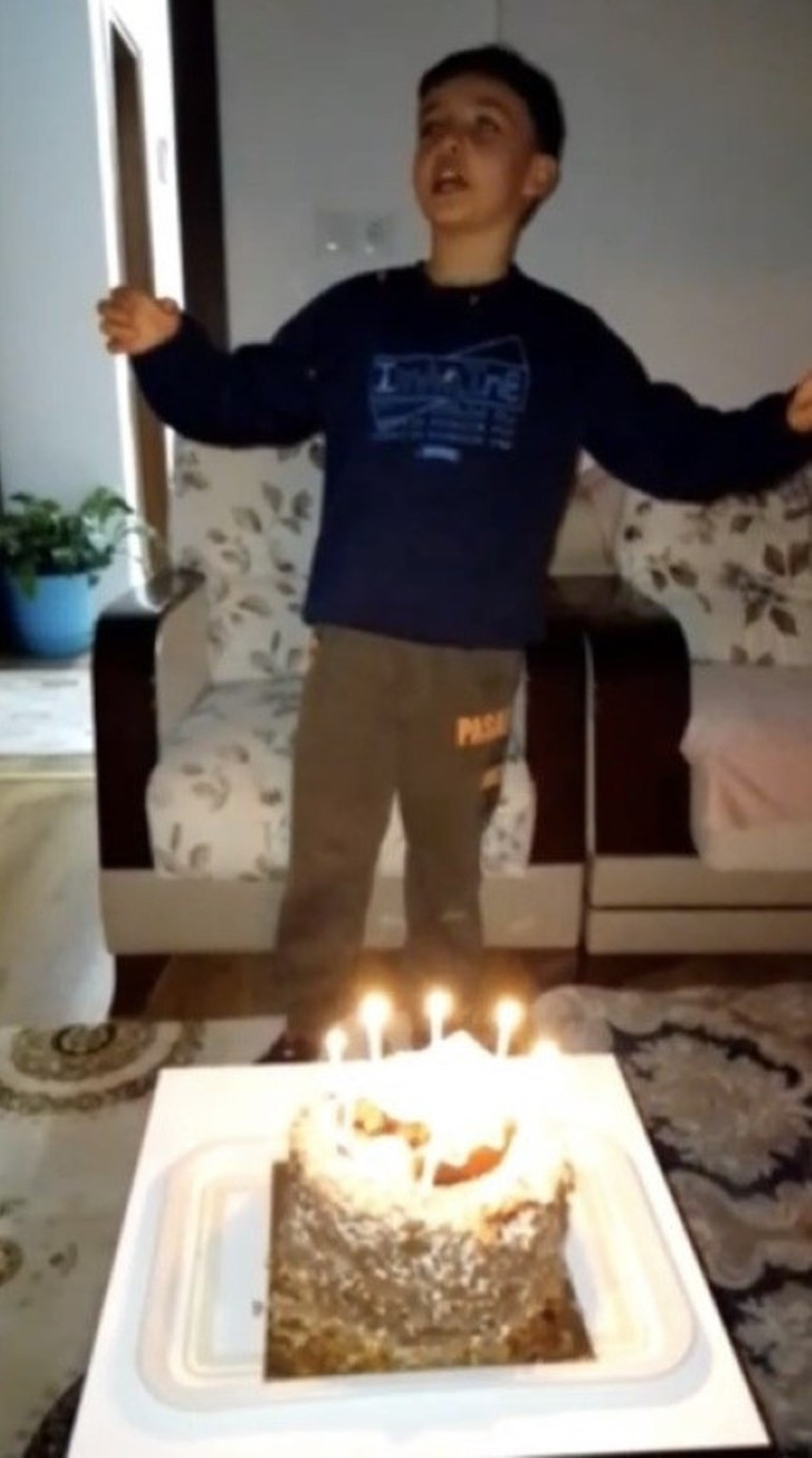  Adnanın notu ağlattı