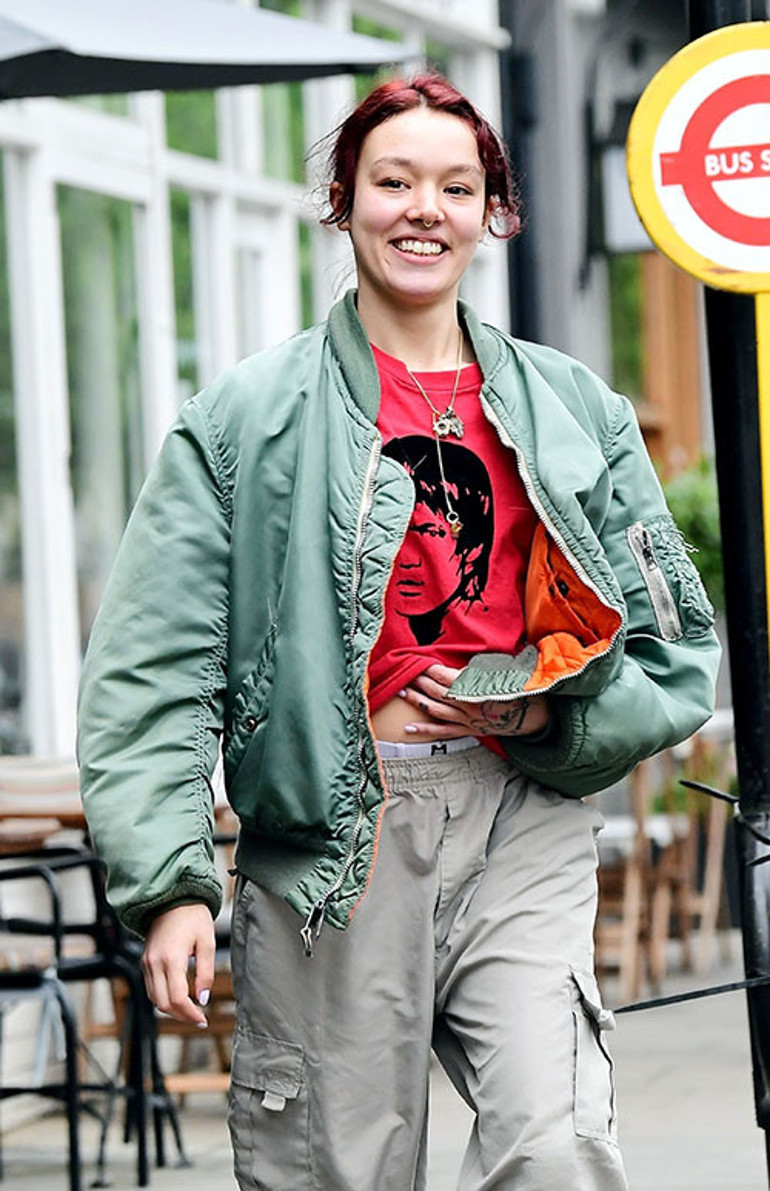  Ona sunduğu ayrıcalıklı hayattan şımarmasın diye Kuzey Koreye tatile götürüyor