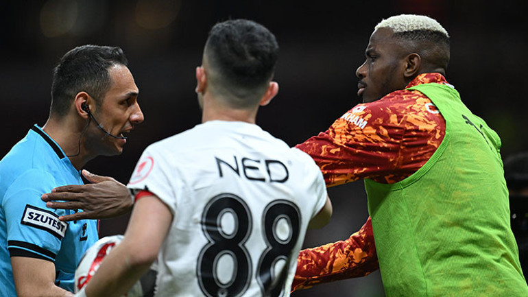 Galatasaray-Gençlerbirliği maçı sonrası Osimhen çılgına döndü Hakemin üzerine yürüdü