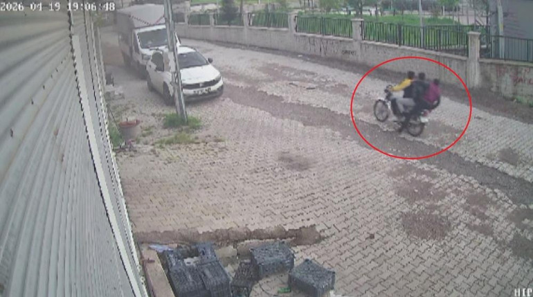 3 çocuk okulun arkasındaki arazide kurşun yağdırdı Vatandaşlar tedirgin: Sürekli bölgeye gelip ateş ediyorlar