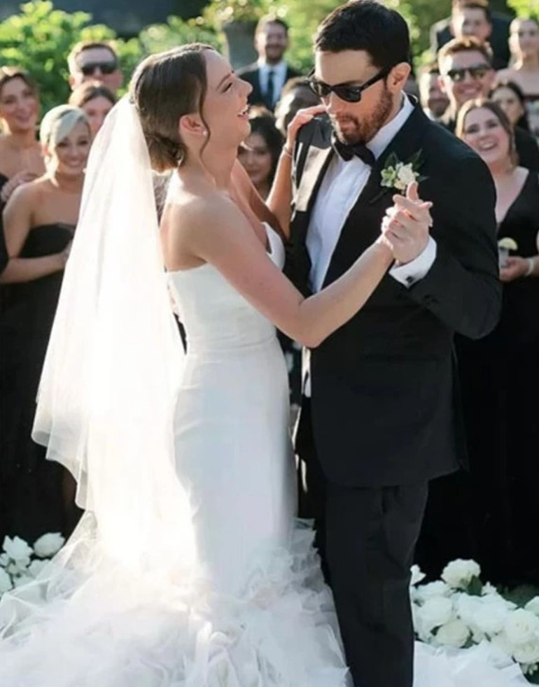 18 yıl önce ölümden dönmüştü… Tüm kötü alışkanlıklarından vazgeçti… Şimdi genç yaşında sahip olduğu torunlarını seviyor