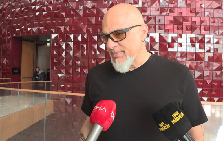 Oyuncu Ferdi Atuner için AKMde tören düzenlendi... Babam en sevdiği yerde bize veda ediyor