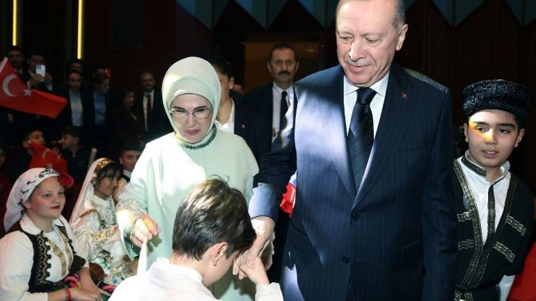Cumhurbaşkanı Erdoğan: Çocuklarımıza bırakacağımız miraslardan biri Cumhuriyet ve Demokrasi olacaktır