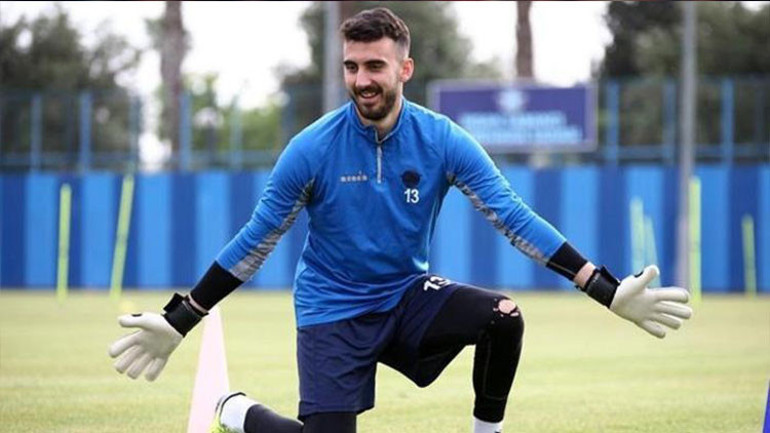 Altay Bayındır, Türkiyeye dönüyor 2 dev istiyor