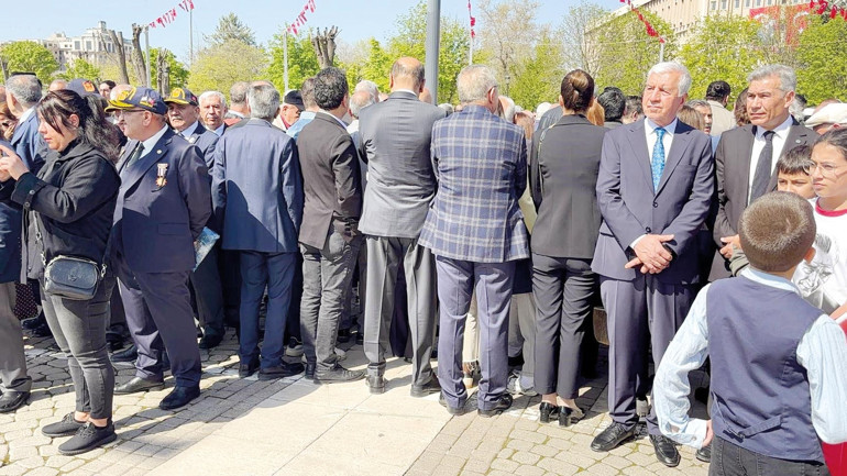 Vakkas Bey’in CHP’ye verdiği tarihi zarar