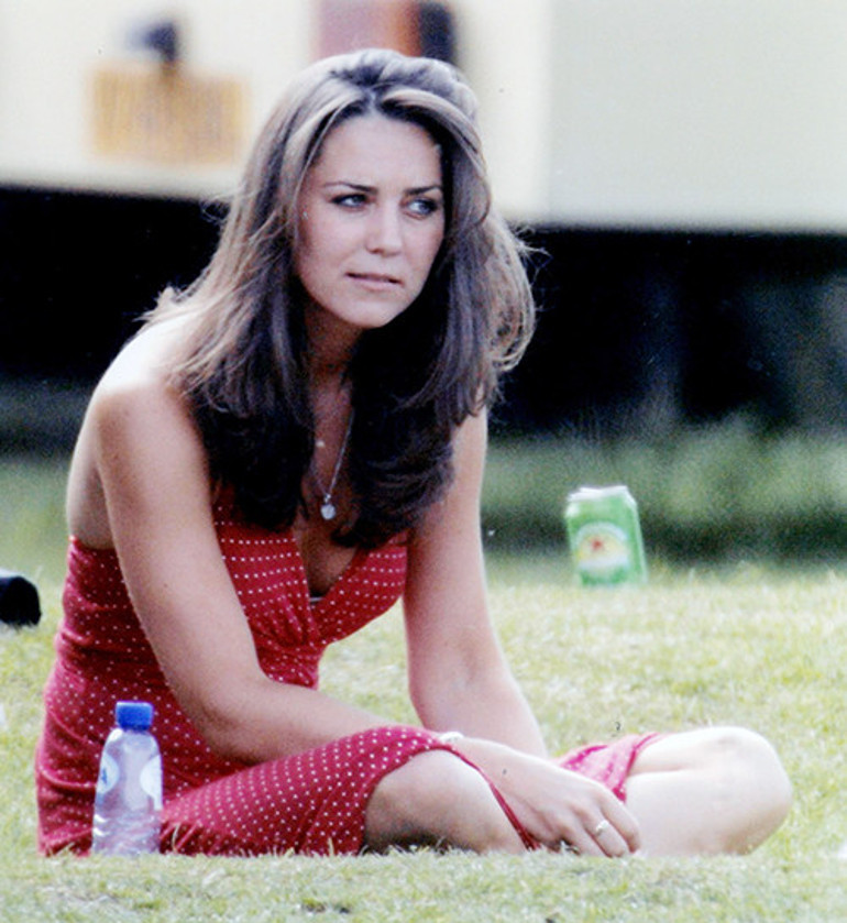  O hayalperest, oyuncu kız çoktan tarih oldu