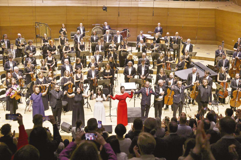 Orkestra şefi Hasan Niyazi Tura: Sokaktaki adam melodilerini ıslıkla çalıyorsa iyi bestecisindir