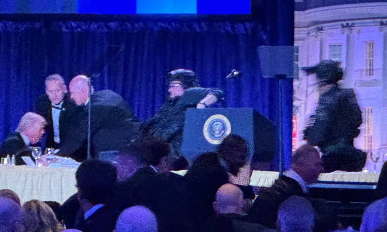 Son dakika... Trumpa saldırı girişimi Saldırgan yakalandı, 1 memur vuruldu