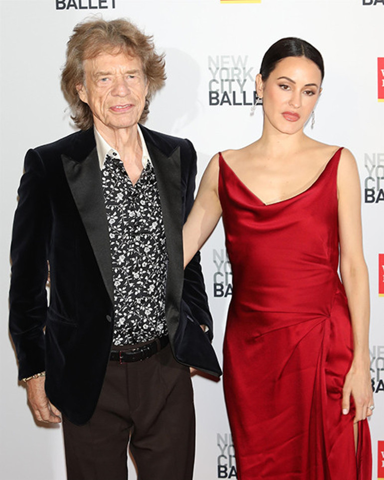  Ünlü şarkıcı cimri çıktı