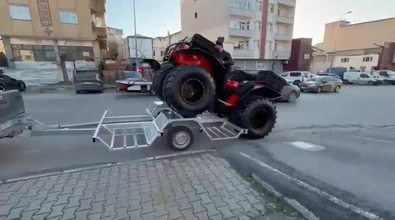  Suda yüzüyor, dağları aşıyor Araç ilgi patlaması yaşadı