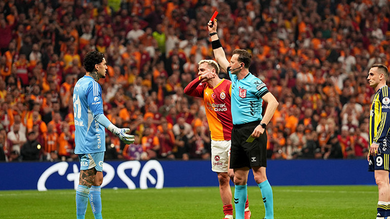  Atılmak için her şeyi yaptı