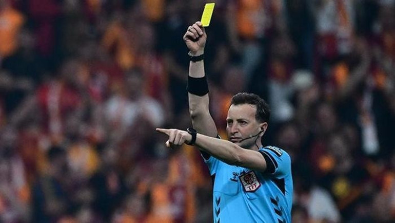 Galatasaray-Fenerbahçe maçını eski hakemler yorumladı Kırmızı demiyorum