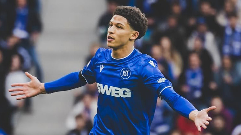 Galatasarayda Asprillanın yerine 19luk genç yetenek