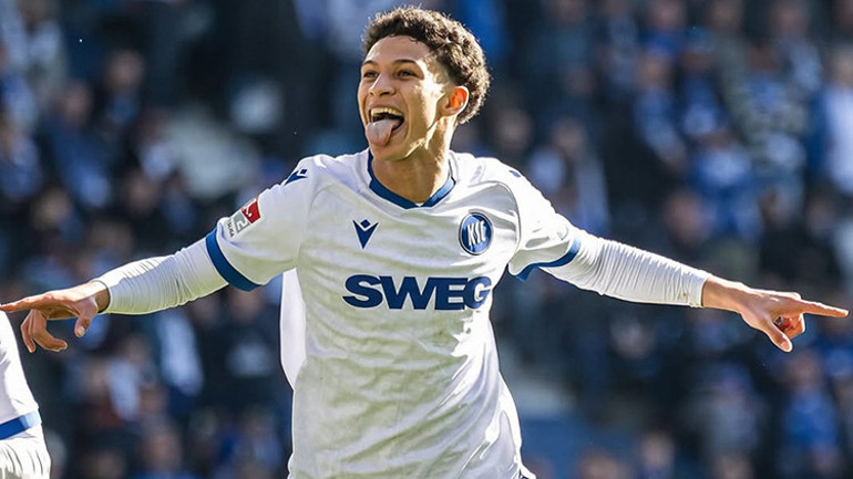 Galatasarayda Asprillanın yerine 19luk genç yetenek