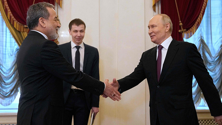 Putinden Arakçi ile kritik zirve sonrası ilk açıklama