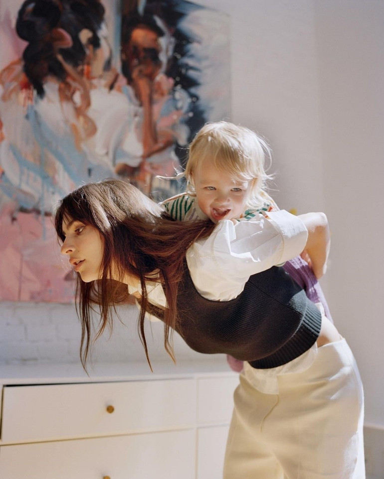 Aldatılmayı hazmedemeyip boşanmıştı… Tek başına büyüttüğü oğlunu da kendisi gibi model yaptı