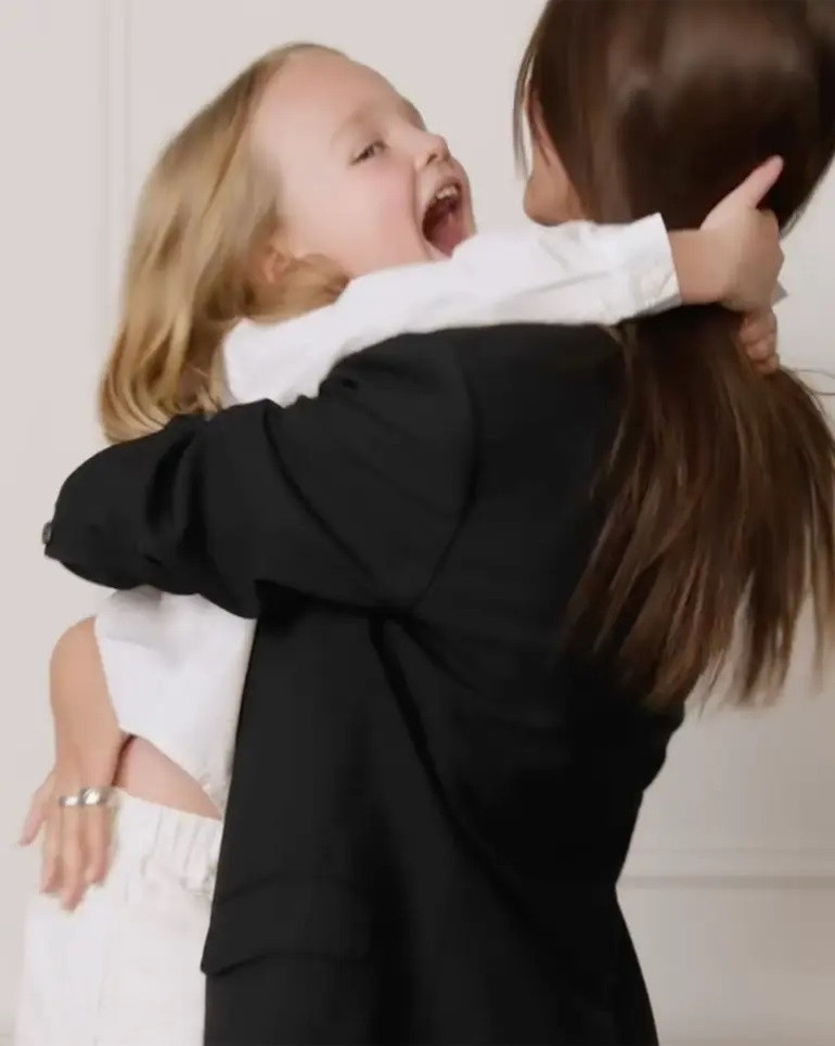 Aldatılmayı hazmedemeyip boşanmıştı… Tek başına büyüttüğü oğlunu da kendisi gibi model yaptı