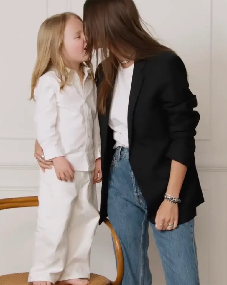 Aldatılmayı hazmedemeyip boşanmıştı… Tek başına büyüttüğü oğlunu da kendisi gibi model yaptı