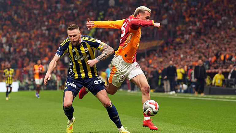  Yeni Fenerbahçeye ihtiyaç var En masum Tedesco, kurban seçtiler