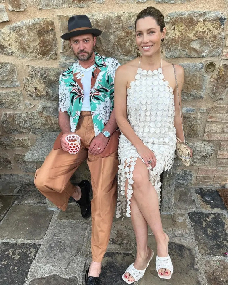 Ünlü çiftin evliliği artık pamuk ipliğine bağlı… ‘Ya kendini toparla ya da boşanalım’