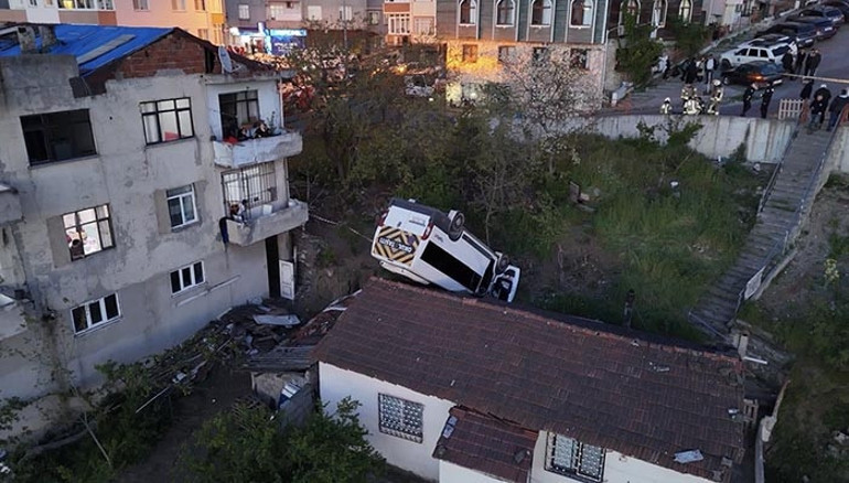  Şoför hayatını kaybetti