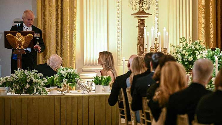 Kral Charlestan Trumpa sömürge şakası: Biz olmasaydık...