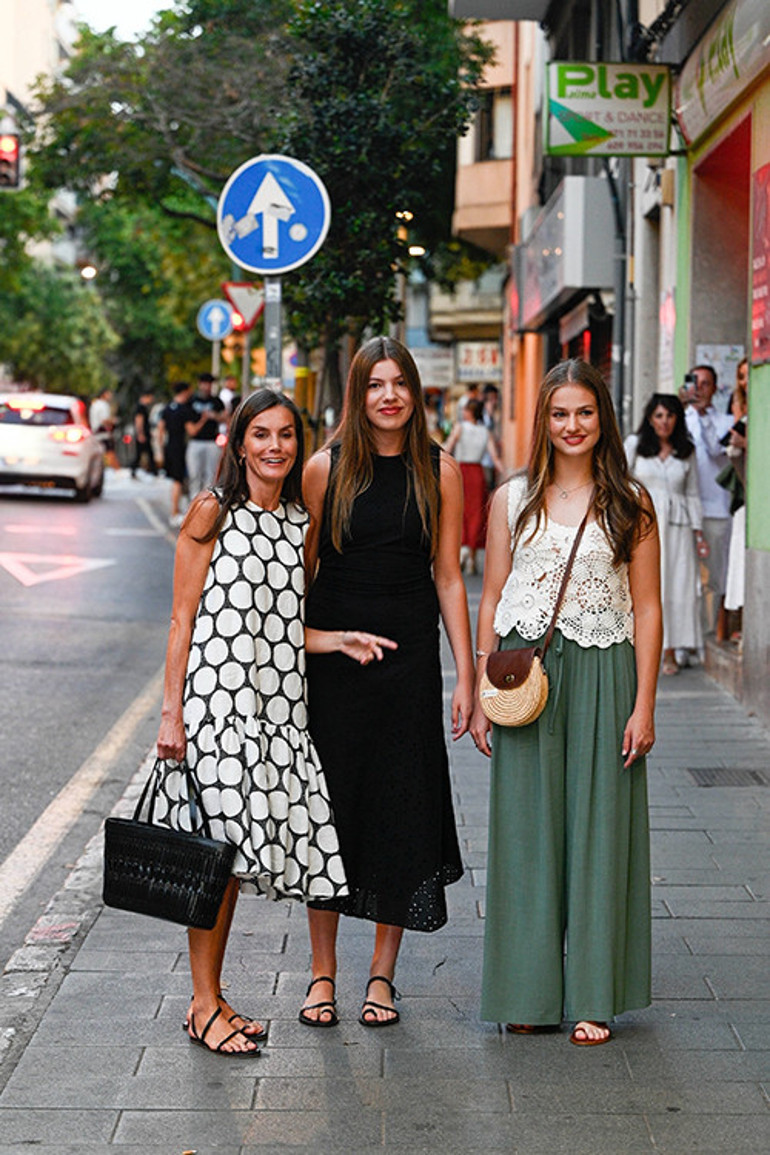 Damarlarında dolaşan kan bile onu kurtarmadı... Askerliği bitince daha da sıradan biri olacak... Buyur sana gerçek hayat