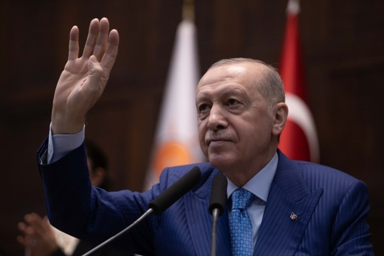 Cumhurbaşkanı Erdoğan: CHPye nefes harcamak israf