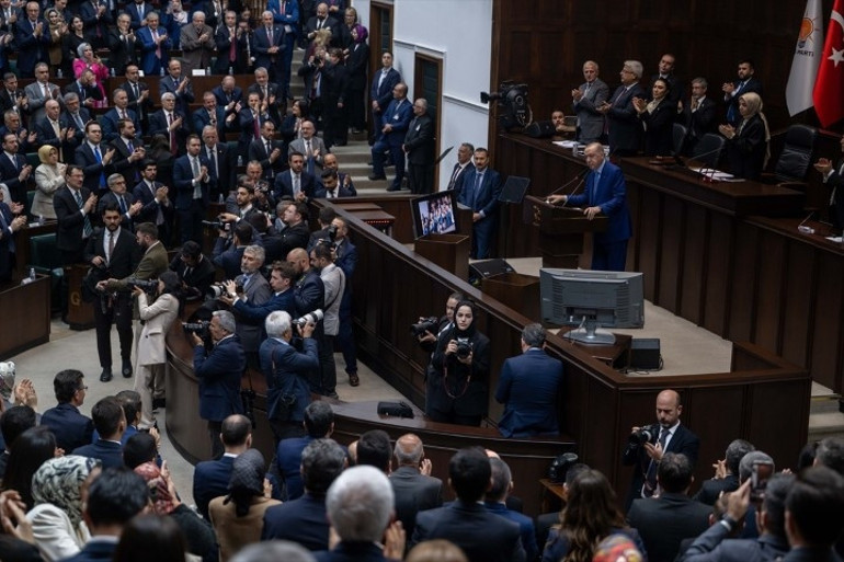 Cumhurbaşkanı Erdoğan: CHPye nefes harcamak israf