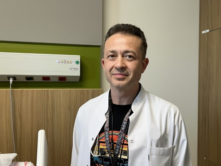 Ağrı şikayeti ile gitti, varılan teşhis doktorları da hayrete düşürdü | Normalde yarım kilo yoktur, benimki 8 kiloya ulaşmıştı