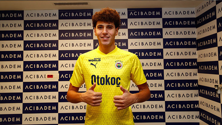 Fenerbahçede yeni başkanı bekleyen tehlike 39 futbolcu olacak