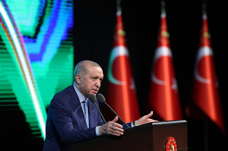 Cumhurbaşkanı Erdoğan: Dünya 3 maymunu oynuyor