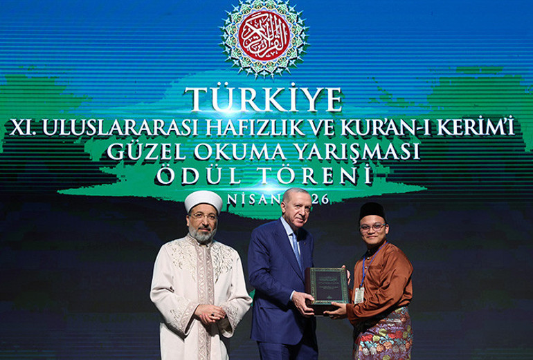 Cumhurbaşkanı Erdoğan: Dünya 3 maymunu oynuyor